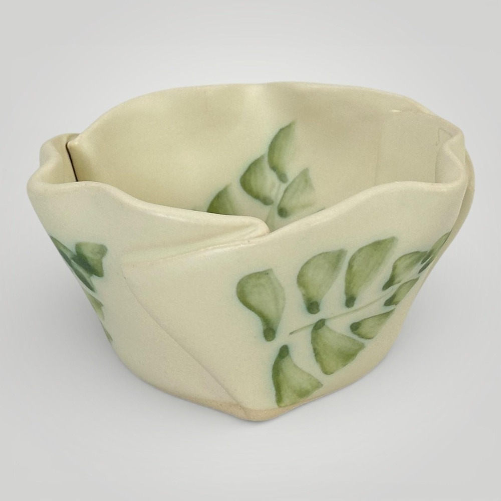 Hilborn Pinch Pot Bowl Handmade Studio Pottery Canada‎ Green Leaf Art Pottery